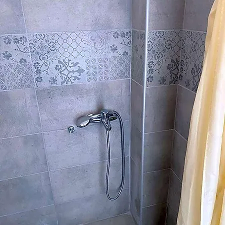Hotel Popi