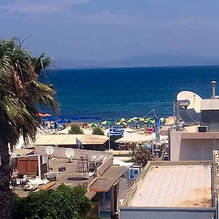 Hotel Popi *