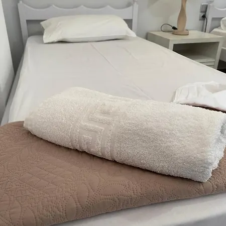 Popi Hotell *